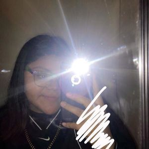 Meet your Posher, Lanoah